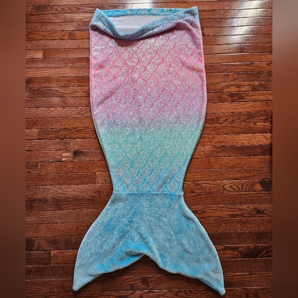 Justice Other - Mermaid Tail Blanket